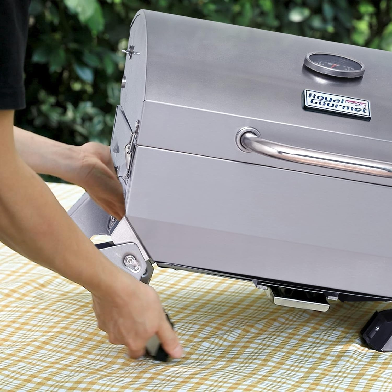 Additional view of Portable Stainless Steel Tabletop Gas Grill – 10,000 BTU